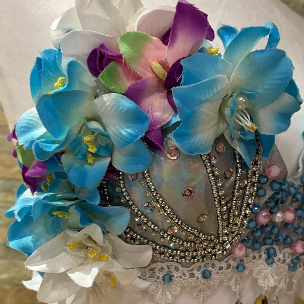 Mermaid 🧜♀️ Floral Embellished Bra Top with Rhinestones - Picture 7 of 10